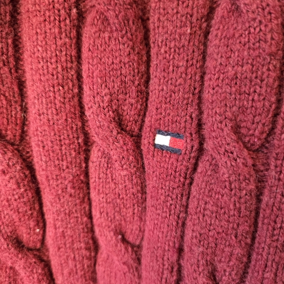 Tommy Hilfiger Maroon Cable Knit Sweater - Picture 6 of 7